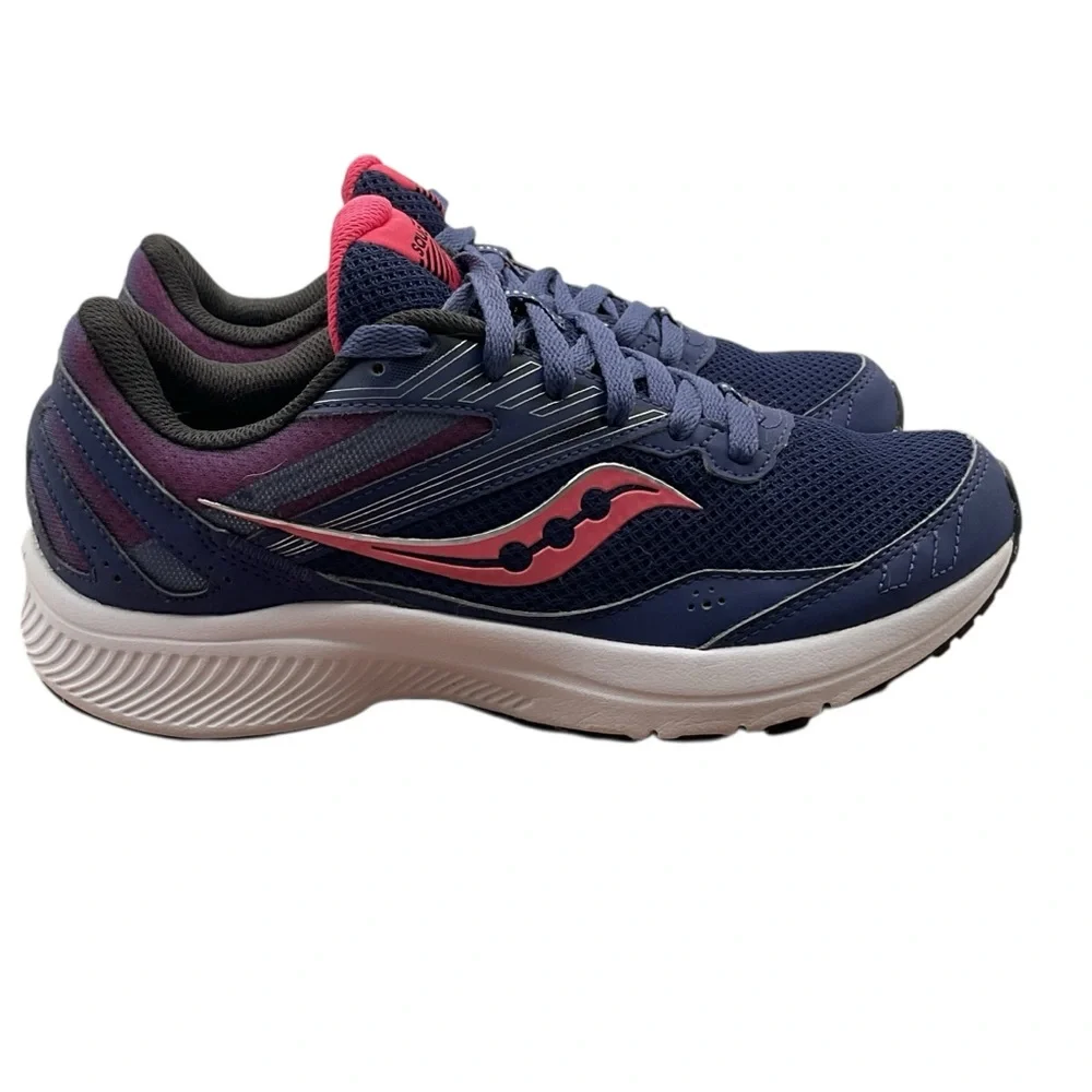 Saucony‎ Blue and Pink Athletic Sneakers